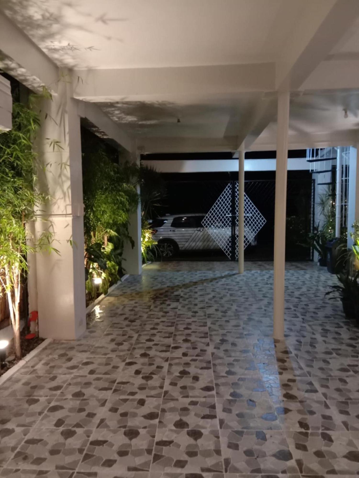 Jcv Rooms Surigao Eksteriør bilde