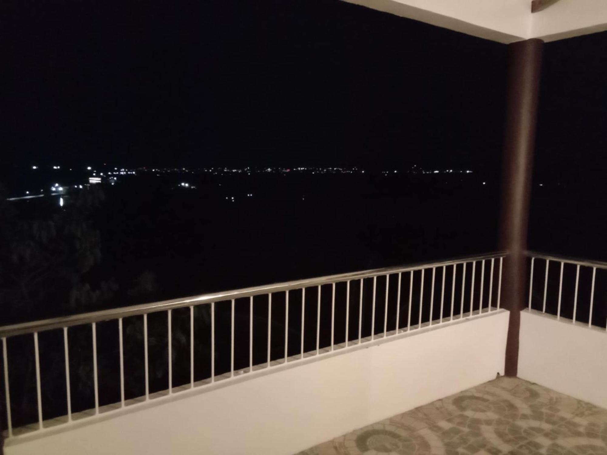 Jcv Rooms Surigao Eksteriør bilde