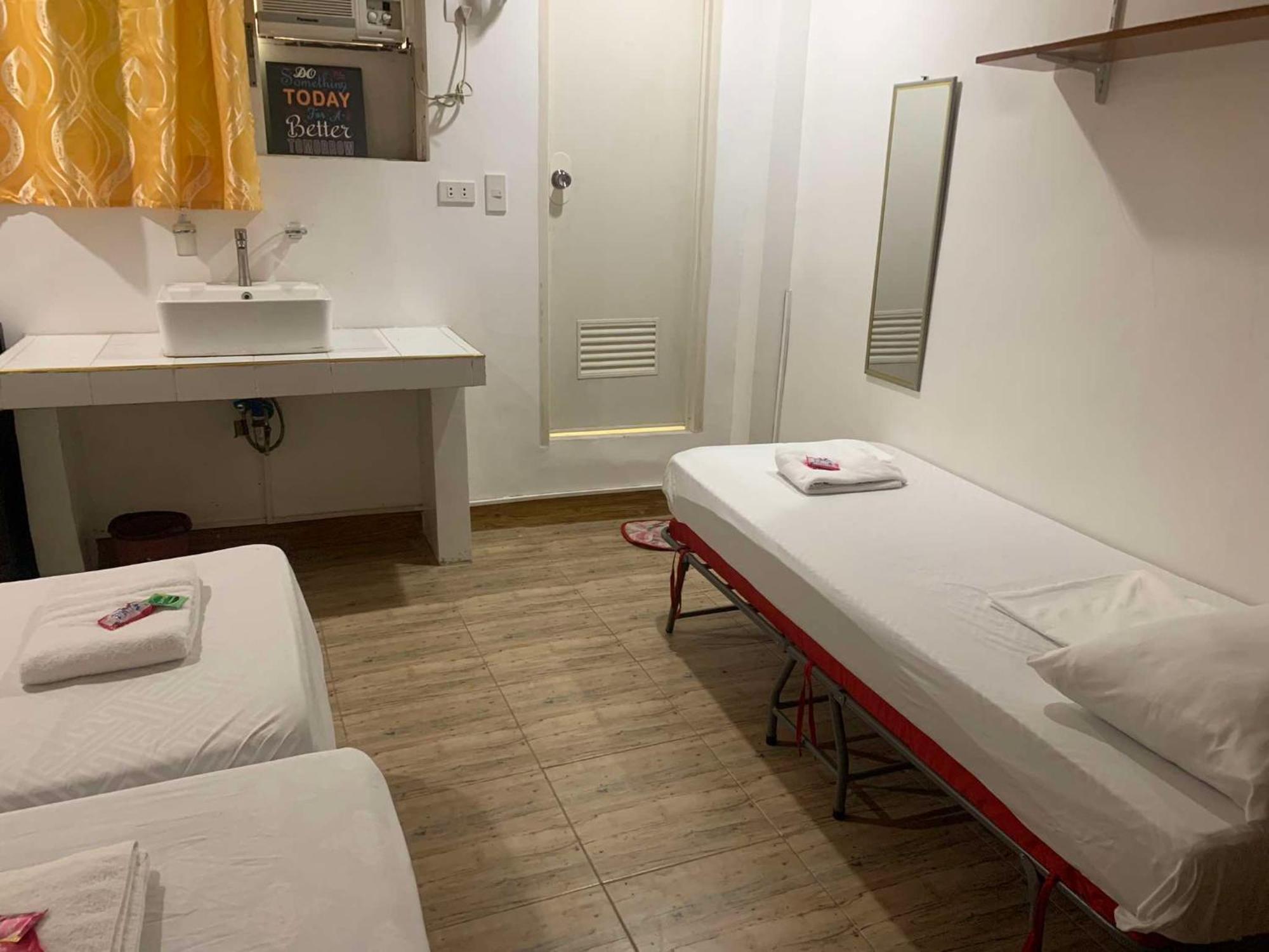 Jcv Rooms Surigao Eksteriør bilde
